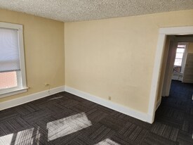 2540 South St, Unit 4 in Lincoln, NE - Building Photo