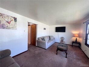480 W Hazeltine Ave in Buffalo, NY - Building Photo - Building Photo