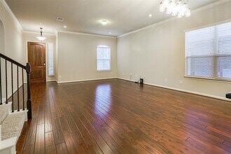 13512 Hymeadow Cir in Austin, TX - Building Photo - Building Photo