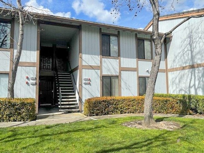 6282 Joaquin Murieta Ave in Newark, CA - Building Photo - Building Photo