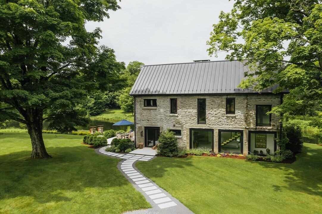 358 Shelley Hl Rd in Stanfordville, NY - Building Photo