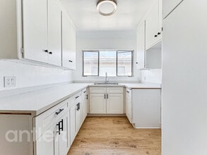 4026 Palmwood Dr in Los Angeles, CA - Building Photo - Building Photo