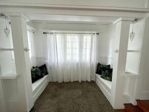 1624 S Gramercy Pl in Los Angeles, CA - Building Photo - Building Photo