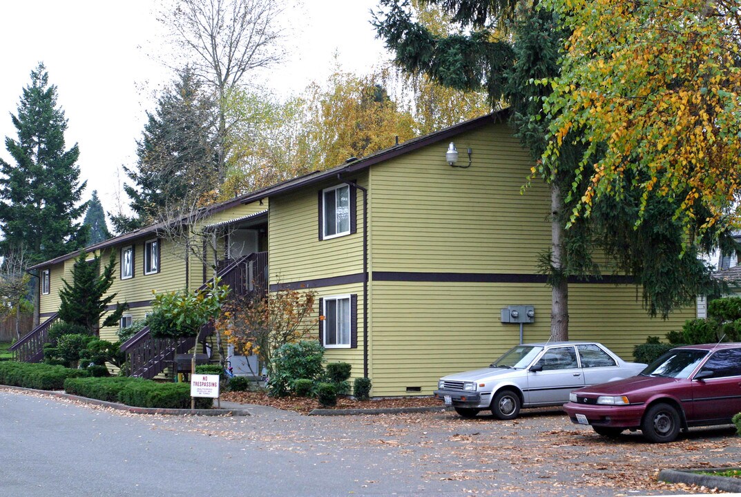 Claree Apartments in Auburn, WA - Foto de edificio