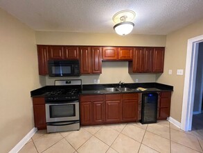 380 Pat Dr in Avondale, LA - Building Photo - Building Photo