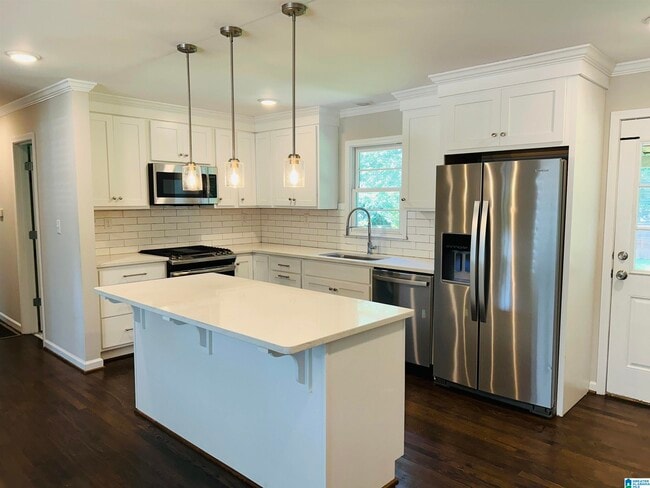 3228 Ridgely Ct in Vestavia Hills, AL - Building Photo - Building Photo