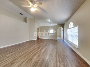 7287 Lawn Tennis Ln in Jacksonville, FL - Building Photo - Building Photo