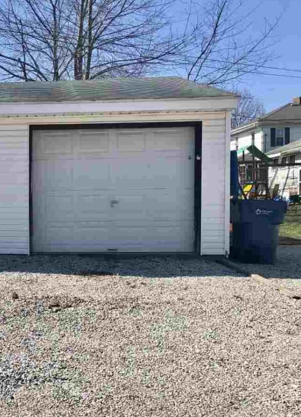 221 E Jackson St in Sullivan, IN - Building Photo - Building Photo