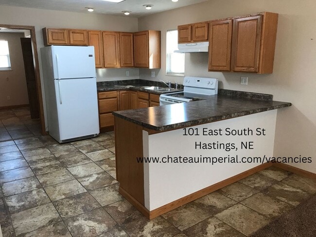 101 E South St in Hastings, NE - Building Photo - Building Photo