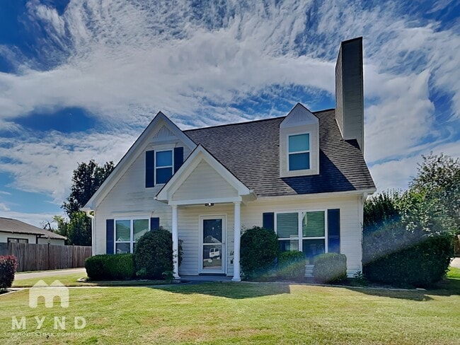 property at 137 W Stonehaven Cir