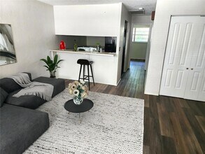 135 North St in Daytona Beach, FL - Building Photo - Building Photo
