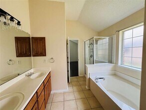 2512 Rushing Springs Dr in Fort Worth, TX - Building Photo - Building Photo