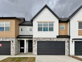 2776 W 2775 N in Plain City, UT - Building Photo