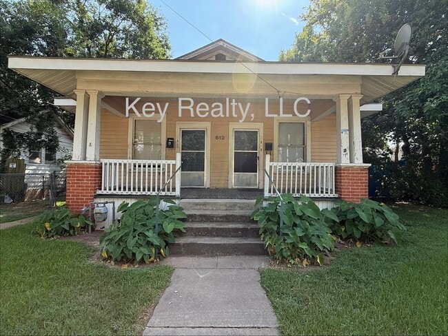property at 612 18th St