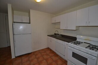 2142 N Halsted St in Chicago, IL - Building Photo - Building Photo