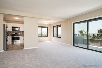 3929 Leland St in San Diego, CA - Building Photo - Building Photo