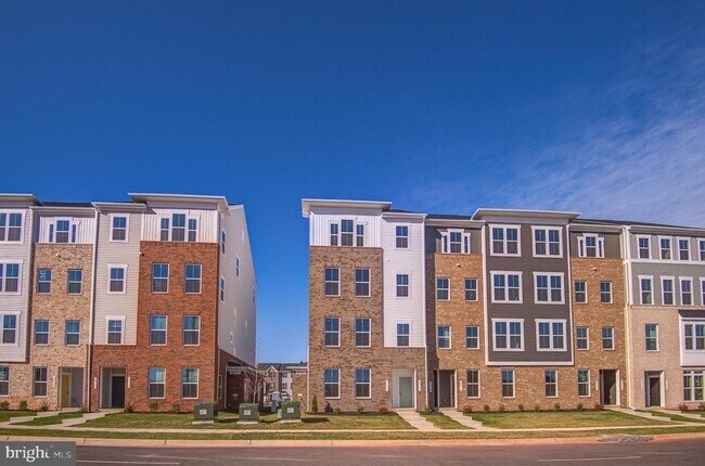 8020 Williamson Blvd in Manassas, VA - Building Photo - Building Photo