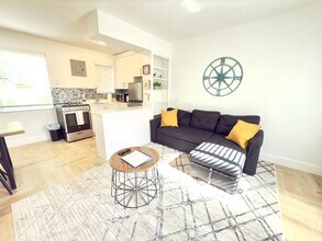 329 Madison St in Hollywood, FL - Building Photo - Building Photo