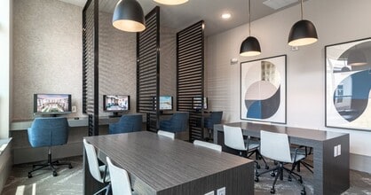 Adley City Springs in Sandy Springs, GA - Foto de edificio - Building Photo