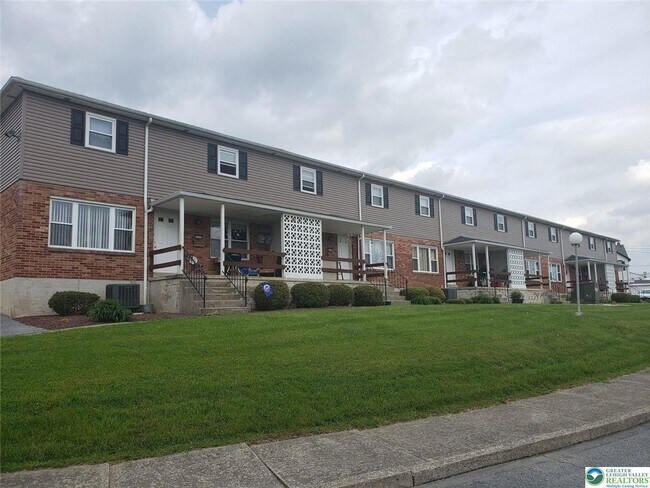 2827 W 28th St in Northampton, PA - Building Photo - Building Photo