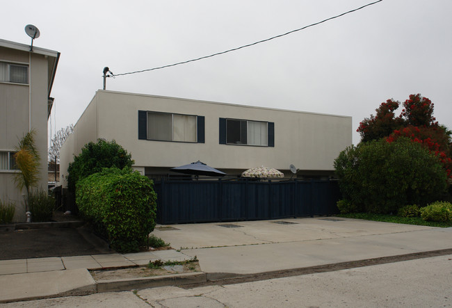 3704 Promontory St in San Diego, CA - Building Photo - Building Photo