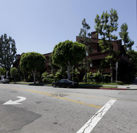 1505 Barry Ave in Los Angeles, CA - Foto de edificio - Building Photo