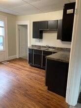 617 7th Ave in Baraboo, WI - Building Photo - Building Photo