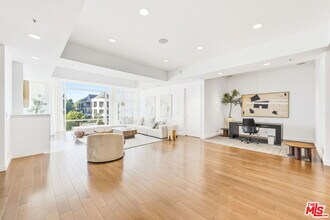10380 Wilshire Blvd in Los Angeles, CA - Building Photo - Building Photo