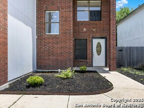 7622 Alverstone Way in San Antonio, TX - Building Photo - Building Photo