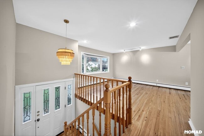 15 Castle Ct in Thiells, NY - Building Photo - Building Photo