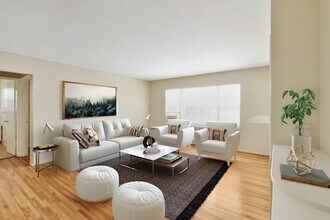 Uptown West Apartments in St. Louis Park, MN - Building Photo - Building Photo