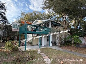 932 10th St N in St. Petersburg, FL - Building Photo