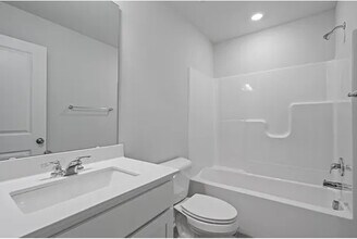 183 Ivy Vine Wy in Clayton, NC - Building Photo - Building Photo