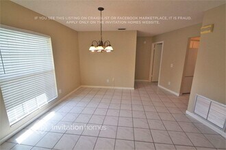 1624 Carter Oaks Dr in Valrico, FL - Building Photo - Building Photo