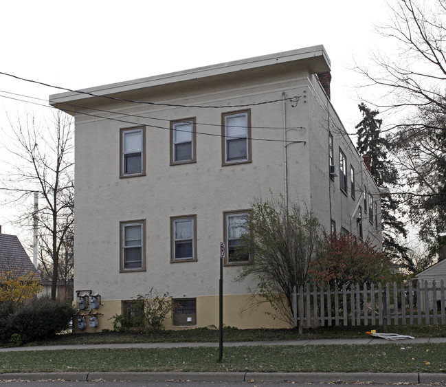 333 4th Ave S in St. Cloud, MN - Building Photo - Building Photo