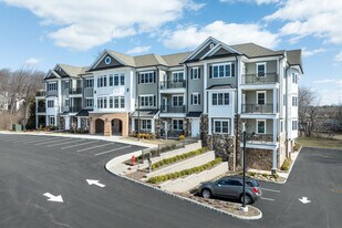 The Windsor in Warren, NJ - Building Photo