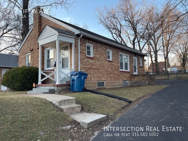 717 Tiffin Ave in Ferguson, MO - Building Photo - Building Photo
