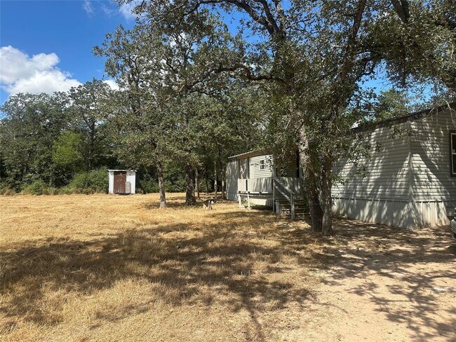 property at 1638 Wonderful Fd Rd