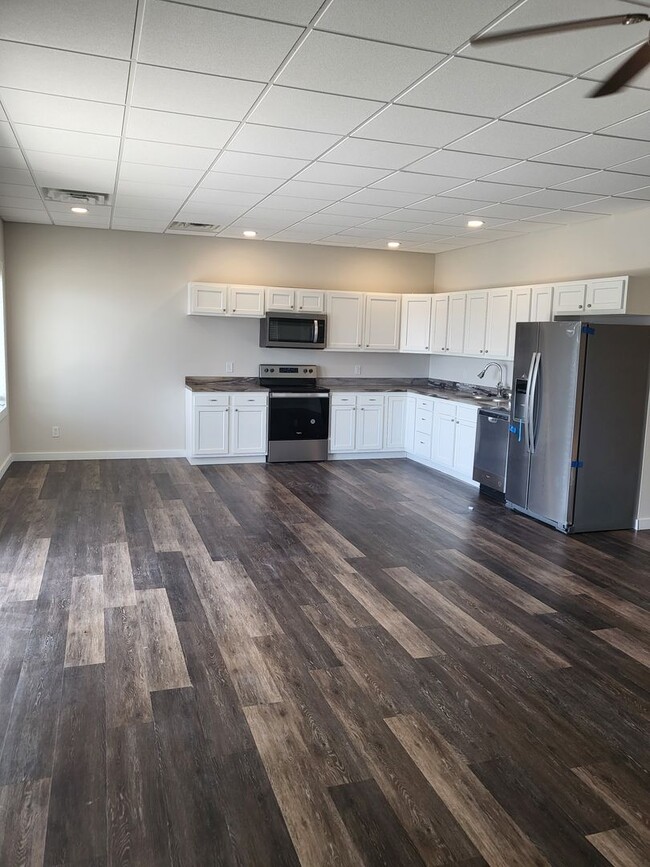 property at 6 E Water St