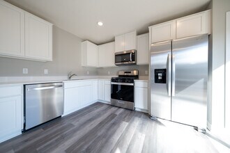 5124 Stable View Dr in Woodbury, MN - Building Photo - Building Photo