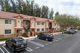 The Cove II at Briar Bay in West Palm Beach, FL - Building Photo - Building Photo