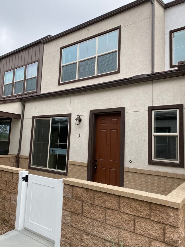 property at 105 Red Brick Dr