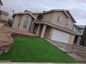 1513 Prickley Pear Dr in El Paso, TX - Building Photo