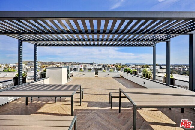 3657 Motor in Los Angeles, CA - Building Photo - Building Photo