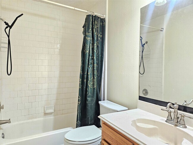 property at 13814 Dentwood Dr