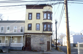 568 Mcchesney St Apartments