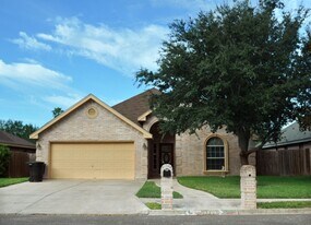 2913 N 45th St in McAllen, TX - Building Photo