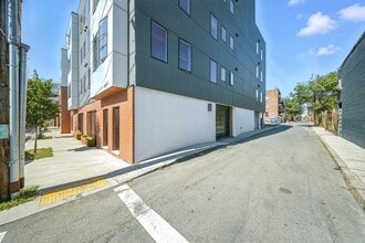 25 2nd St in Chelsea, MA - Building Photo - Building Photo