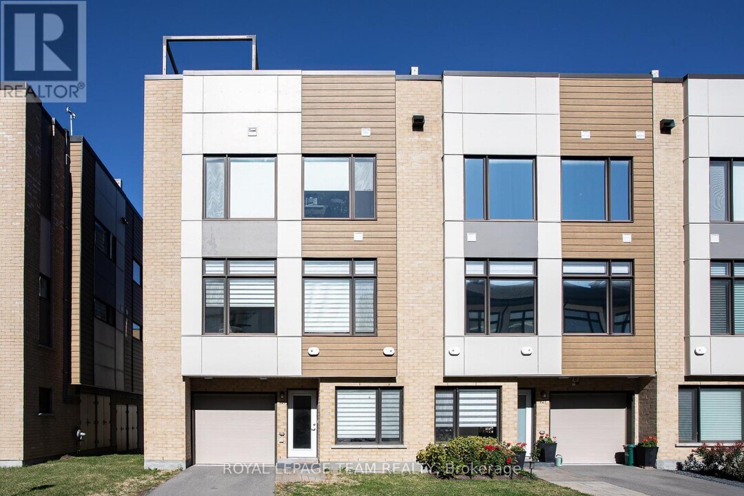325 Foliage Private in Ottawa, ON - Building Photo