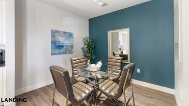 4950 W Prescott St, Unit 5104 in Tampa, FL - Building Photo - Building Photo